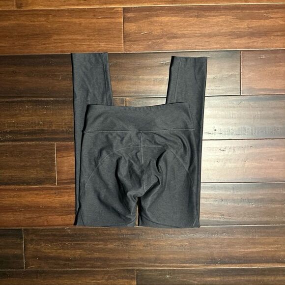 Outdoor Voices Leggings - Picture 4 of 4